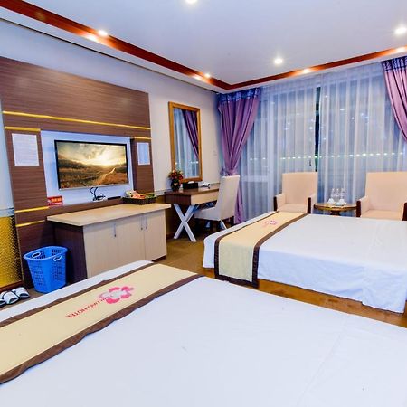 Hoa Dao Hotel Hòa Bình Buitenkant foto